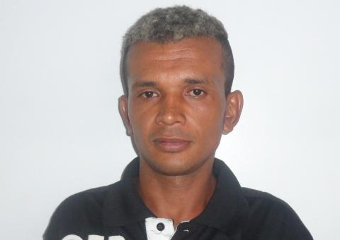 Levou cocaina à delegacia e pediu ajuda para vencer o vício